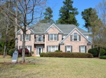 Tips To Spruce Up Your Home For Potential Buyers